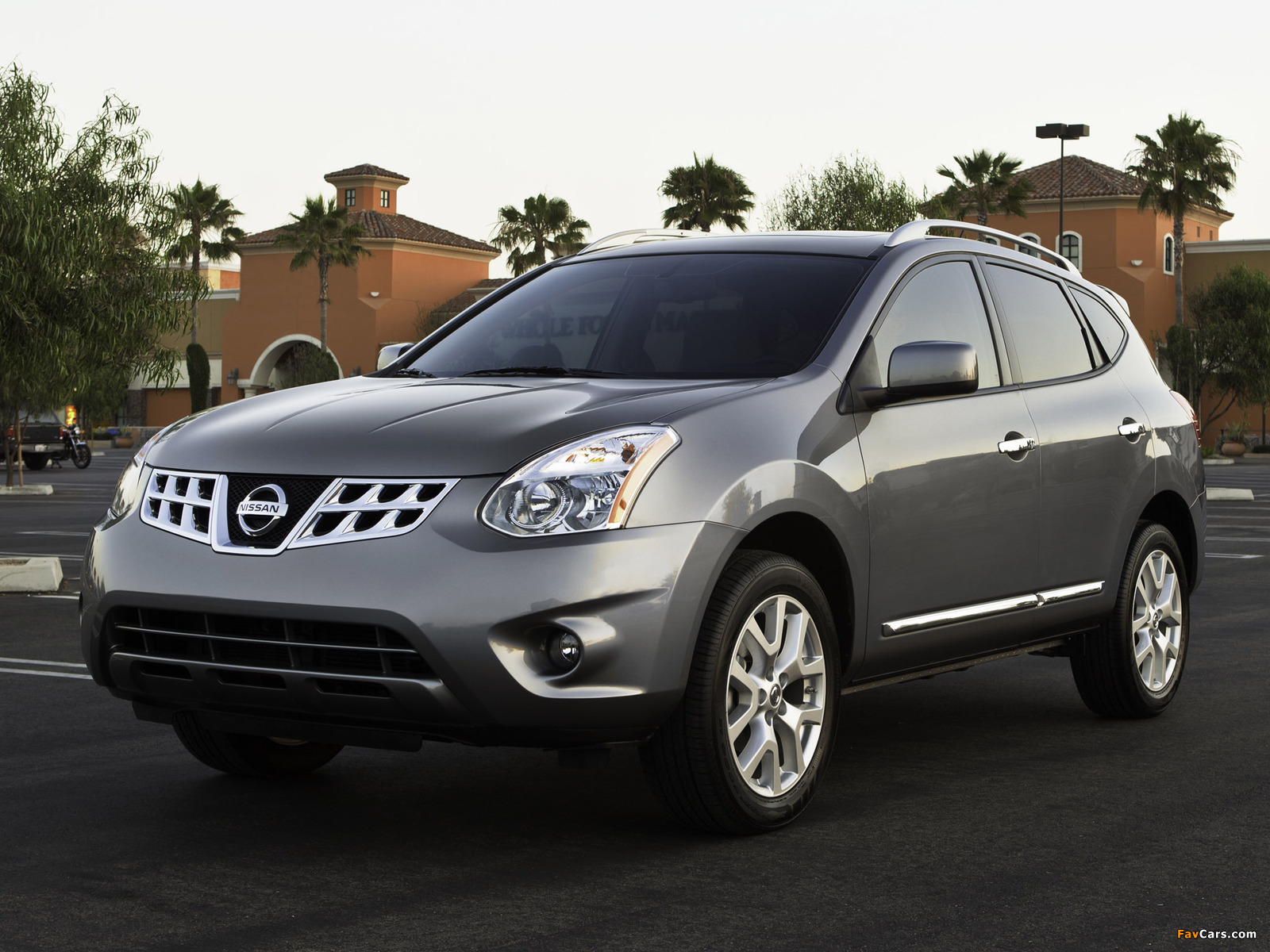 Nissan Rogue 2010 images (1600 x 1200)
