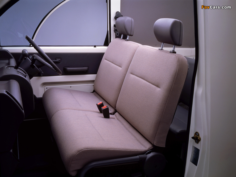 Images of Nissan S-Cargo 1.5 Canvas Top (R-G20) 1989–90 (800 x 600)