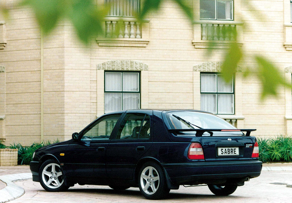 Nissan Sabre (N14) 1990–95 images