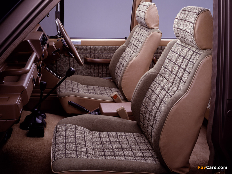 Images of Nissan Safari Station Wagon Granroad High Roof Turbo AD (161) 1985–87 (800 x 600)