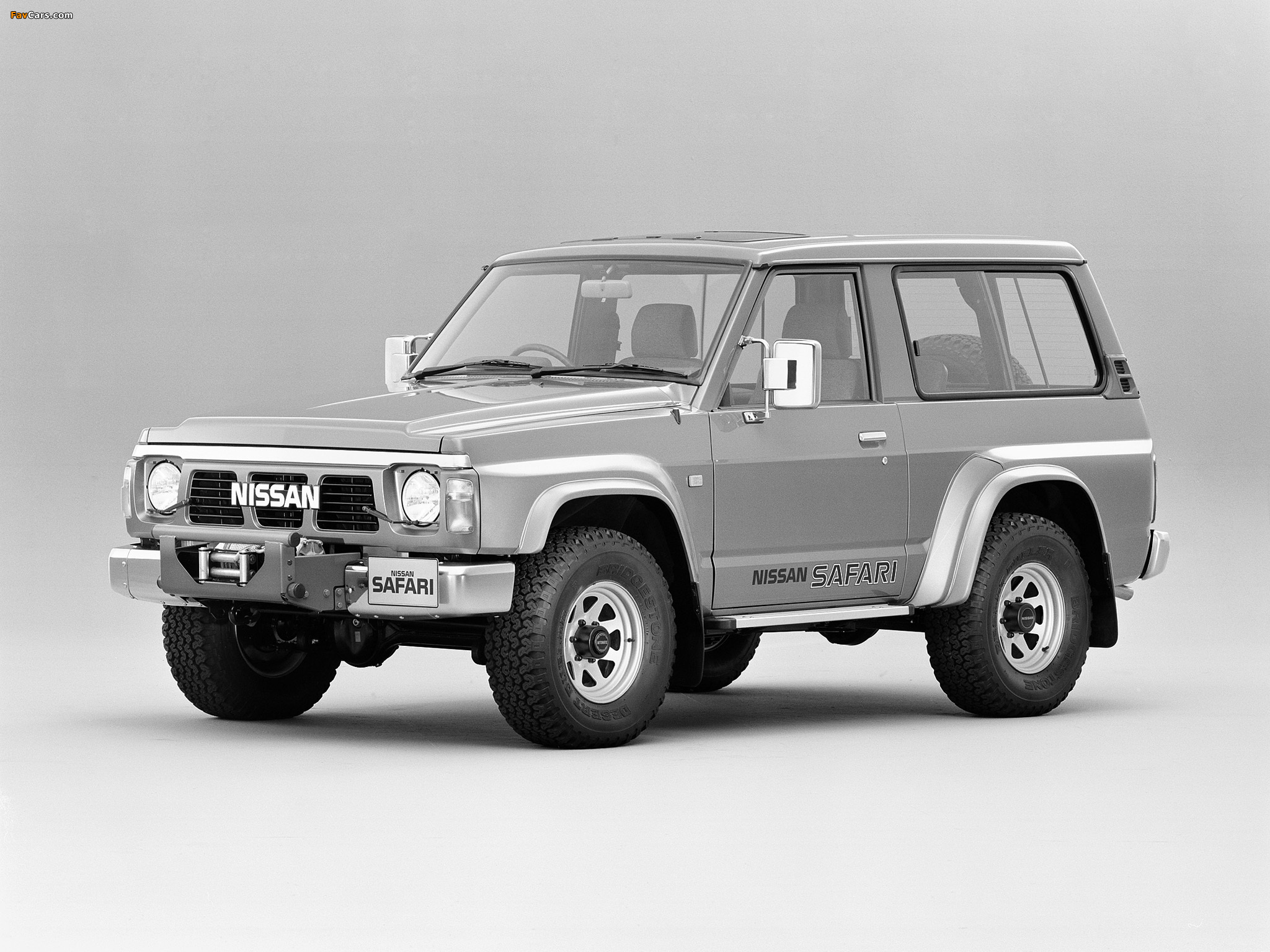 Nissan Safari 3-door (Y60) 1987–97 images (2048 x 1536)