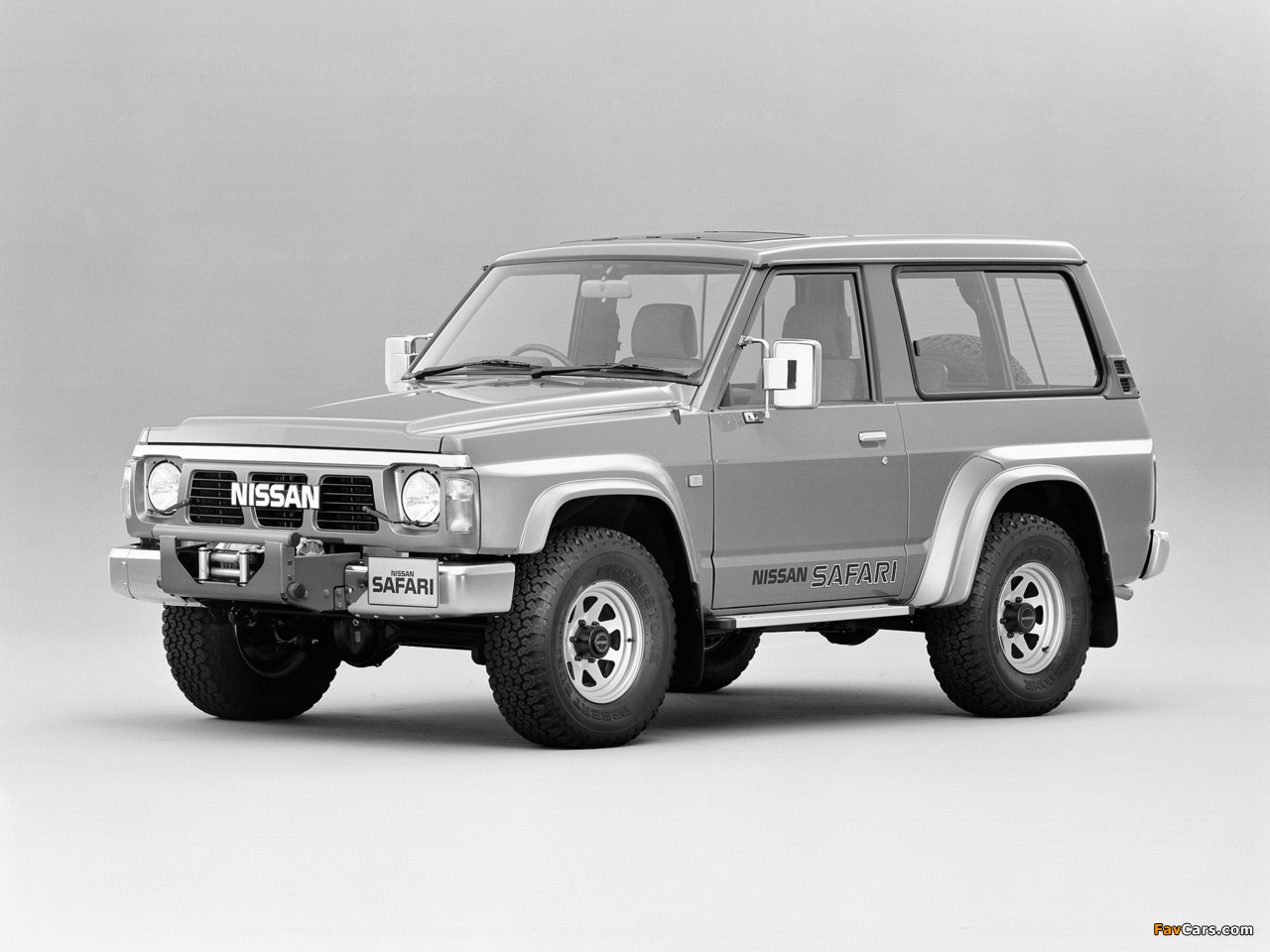 Nissan Safari 3-door (Y60) 1987–97 images (1280 x 960)