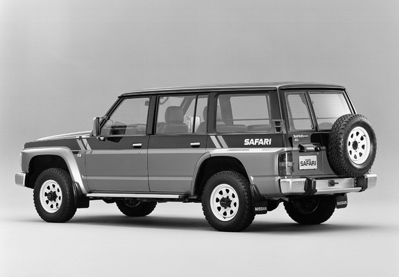 Nissan Safari 5-door (Y60) 1987–97 pictures