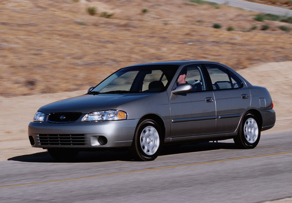 Photos of Nissan Sentra (B15) 1999–2004