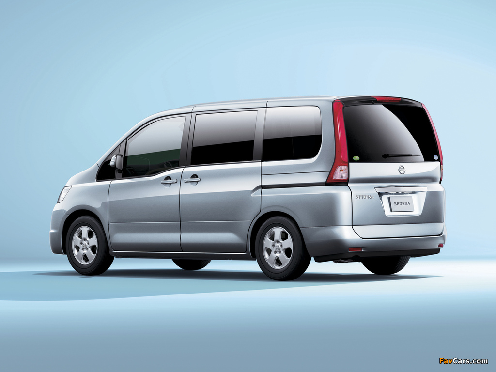Images of Nissan Serena 20G/20S (C25) 2008–10 (1024 x 768)