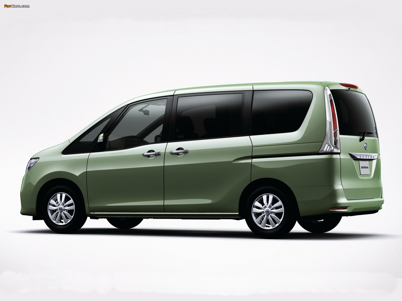 Nissan Serena 20G/20S (C26) 2010 wallpapers (1600 x 1200)