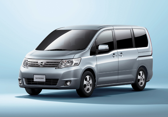 Photos of Nissan Serena 20G/20S (C25) 2008–10