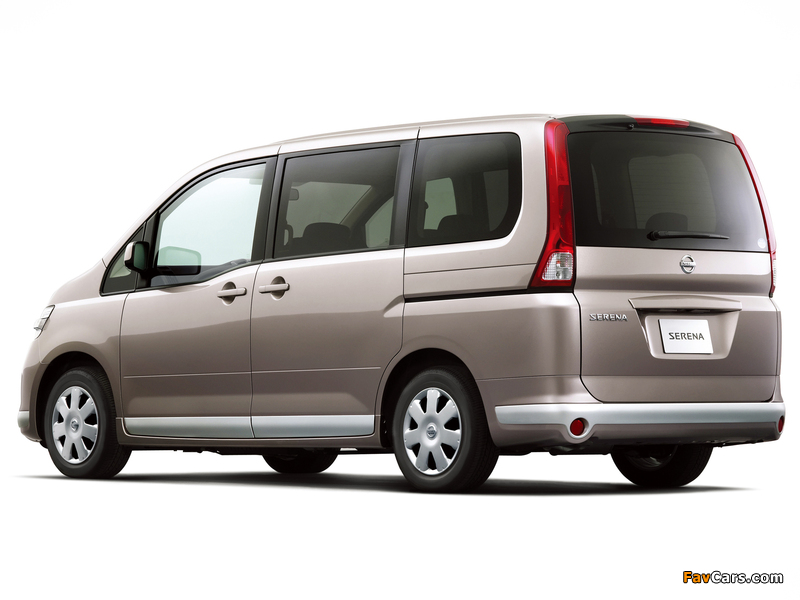 Pictures of Nissan Serena 20RX/20RS (C25) 2005–08 (800 x 600)