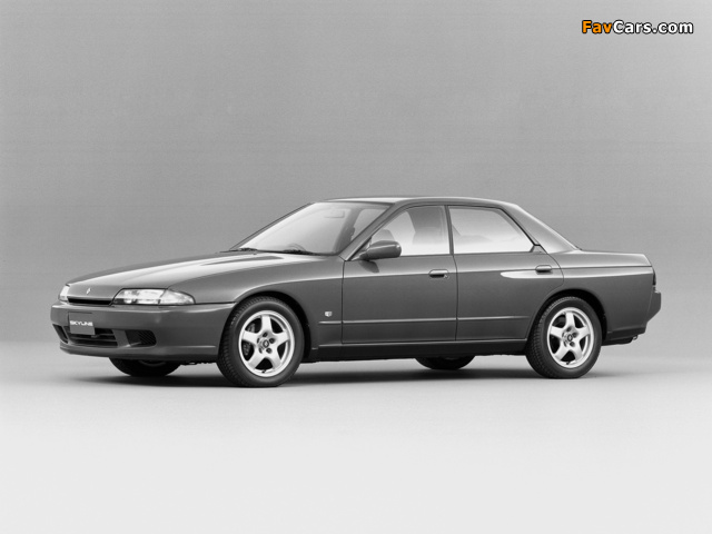 Images of Nissan Skyline GTS-T Sedan (RCR32) 1989–91 (640 x 480)