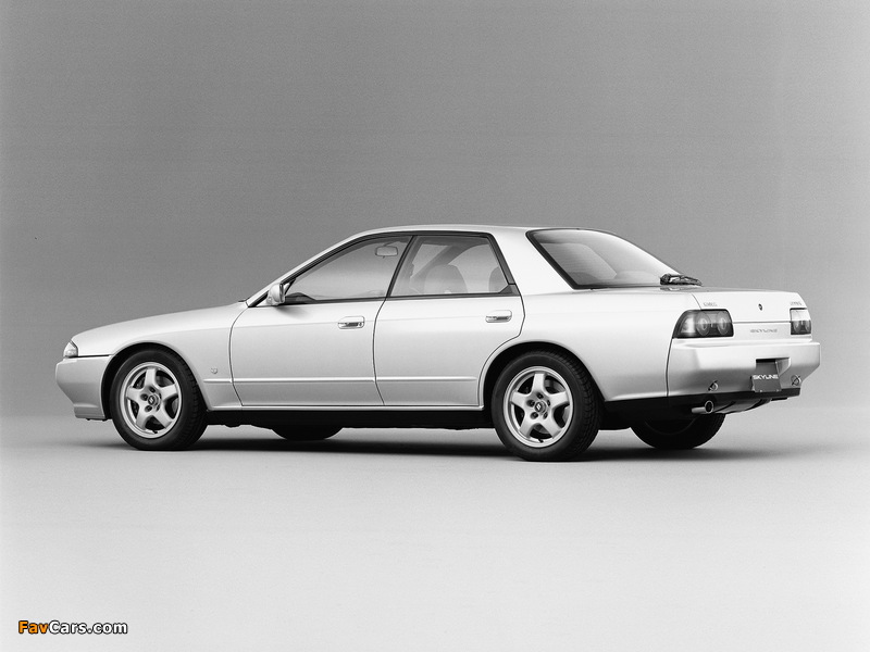 Images of Nissan Skyline GTS-T Sedan (HCR32) 1991–92 (800 x 600)