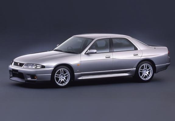 Images of Nissan Skyline GT-R Autech Version (BCNR33) 1997–98