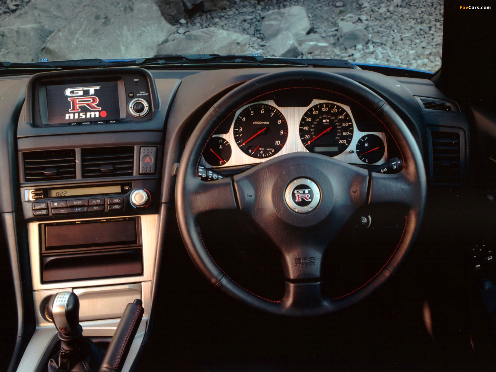 Images of Nissan Skyline GT-R V-spec (BNR34) 1999–2002 (1600 x 1200)