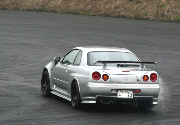 Images of Nismo Nissan Skyline GT-R Z-Tune (BNR34) 2004