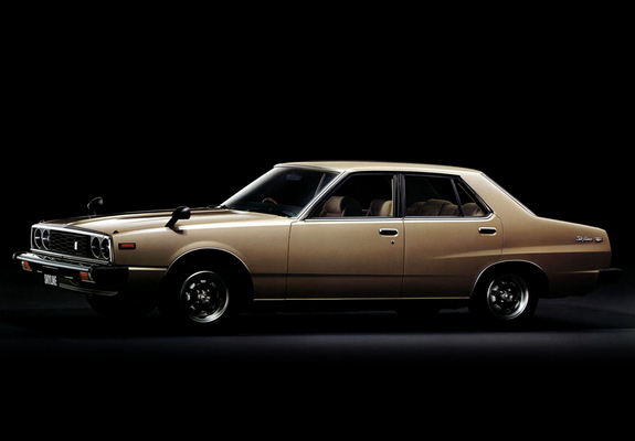 Nissan Skyline 2000GT-E·X Sedan (HGC210) 1977-79 images