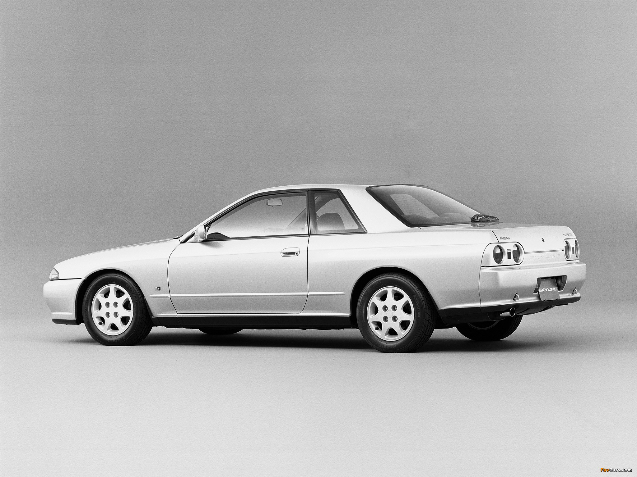 Nissan Skyline GTS-T Coupe (KRCR32) 1989–91 images (2048 x 1536)