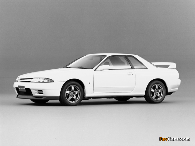 Nissan Skyline GT-R (BNR32) 1989–94 images (640 x 480)