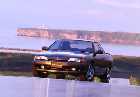 Nissan Skyline GTS-T Coupe (KRCR32) 1989–91 pictures