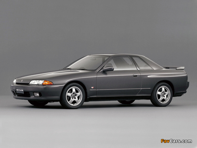 Nissan Skyline GTS-T Coupe (KRCR32) 1989–91 wallpapers (640 x 480)