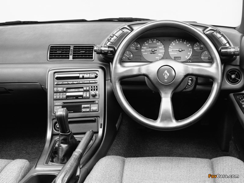 Nissan Skyline GTS-T Sedan (HCR32) 1991–92 pictures (800 x 600)