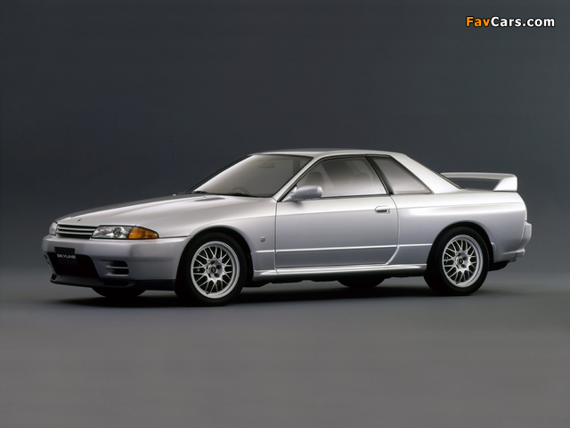 Nissan Skyline GT-R V-spec (BNR32) 1993–94 photos (640 x 480)