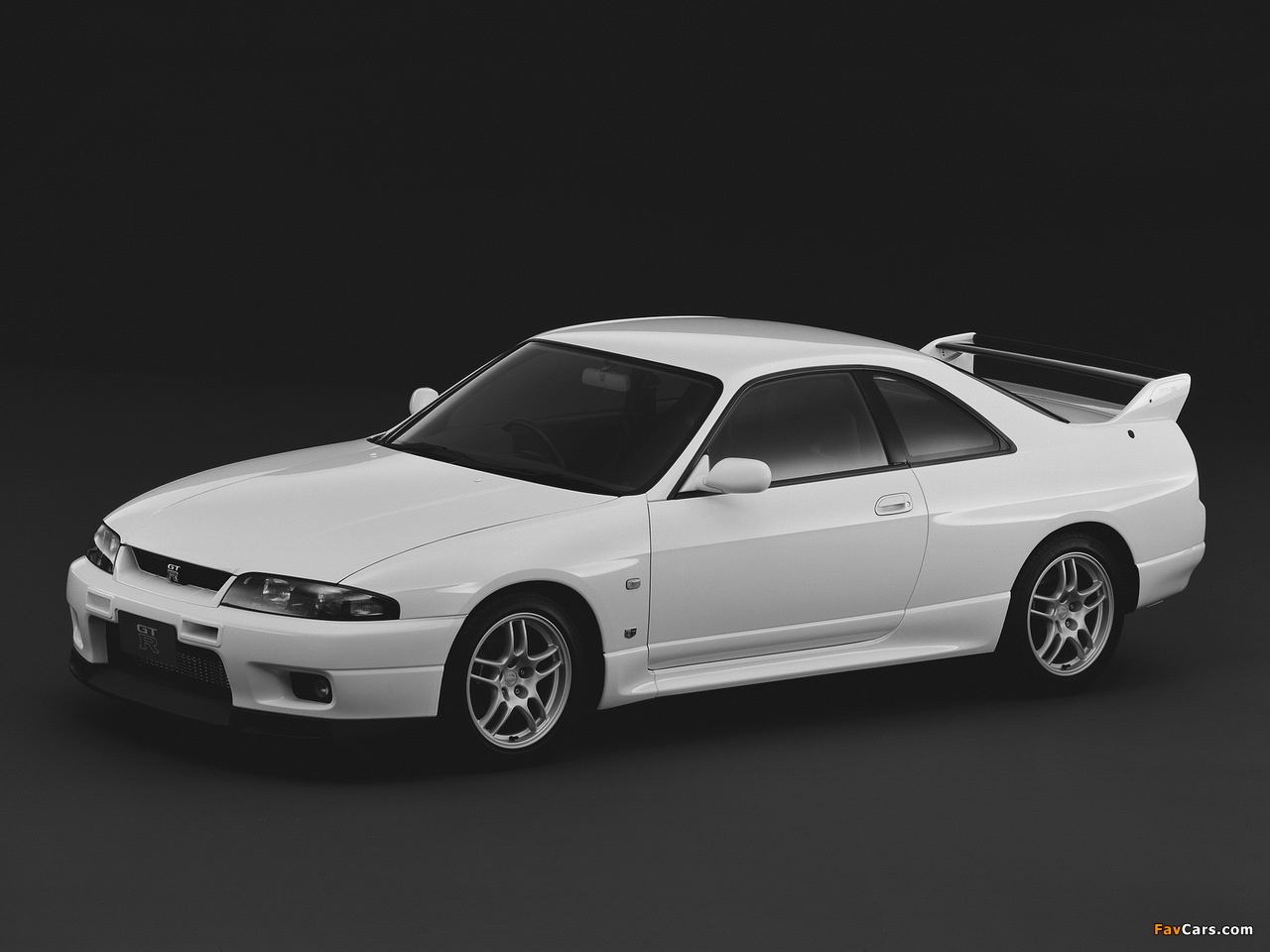 Nissan Skyline GT-R V-spec N1 (BCNR33) 1995–98 wallpapers (1280 x 960)
