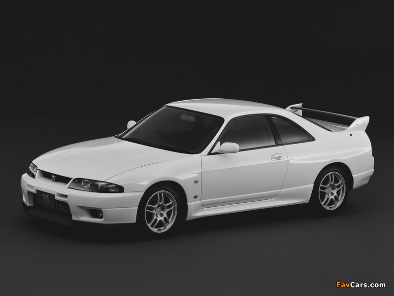 Nissan Skyline GT-R V-spec N1 (BCNR33) 1995–98 wallpapers (800 x 600)