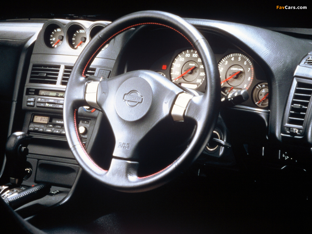 Nissan Skyline GT Sedan (ER34) 1998–2000 photos (1024 x 768)