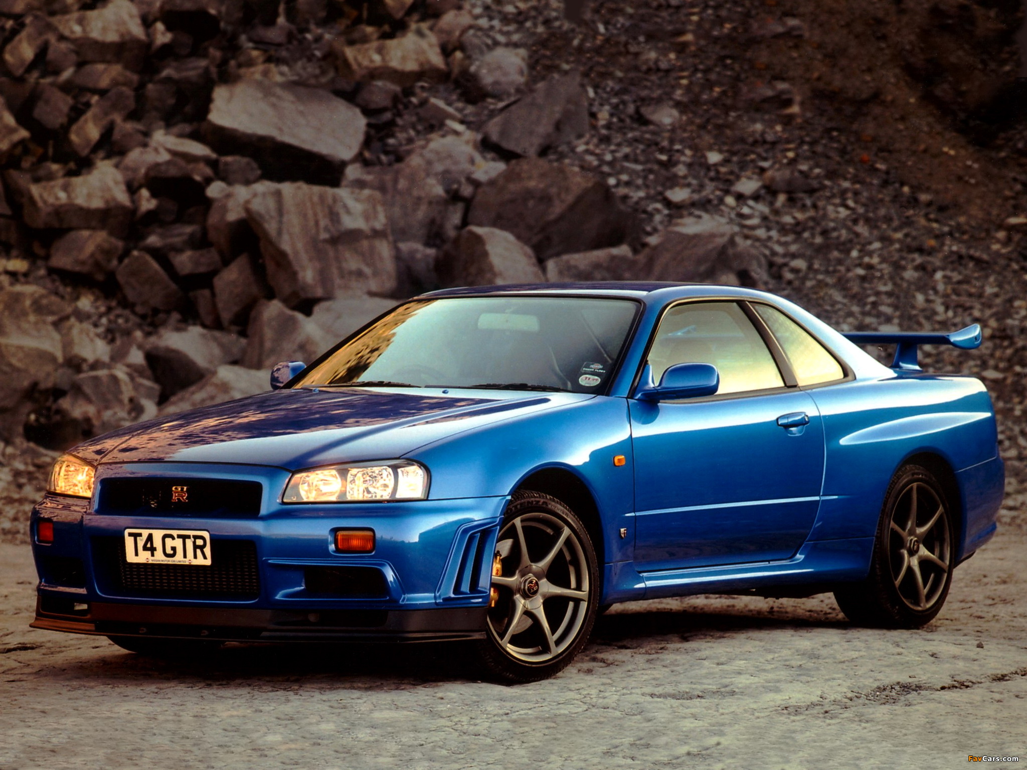 Nissan Skyline GT-R V-spec (BNR34) 1999–2002 photos (2048 x 1536)