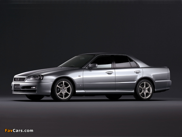 Nissan Skyline GT Sedan (ER34) 2000–01 pictures (640 x 480)