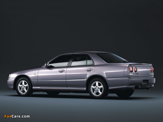 Nissan Skyline 25GT-X Turbo Sedan (R34) images (640 x 480)