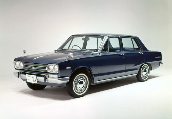 Photos of Nissan Skyline 1500 Sedan (C10) 1968–72
