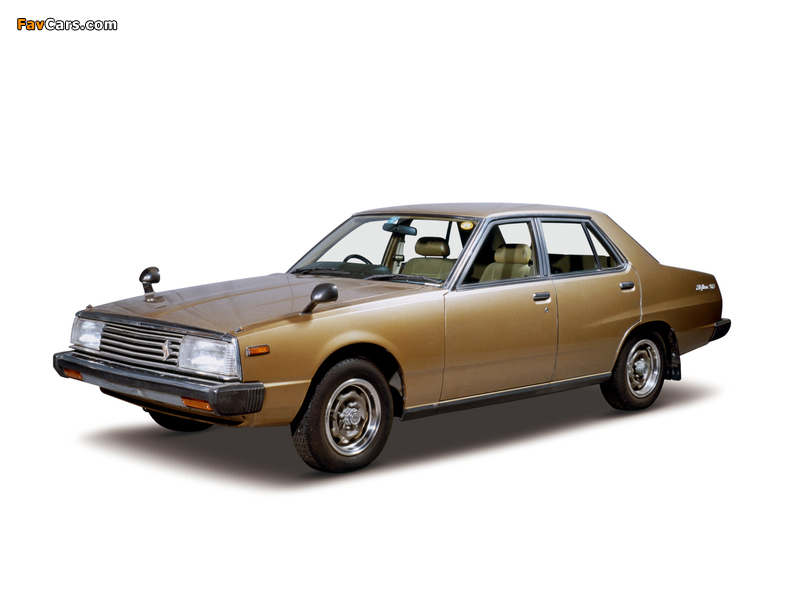 Photos of Nissan Skyline 2000GT Sedan (HGC211) 1979–81 (800 x 600)