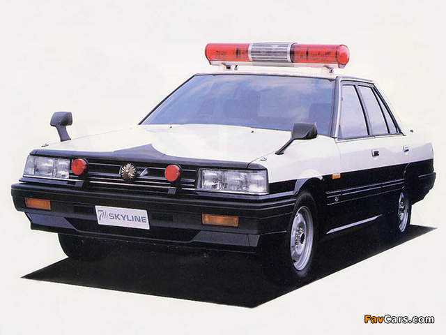 Photos of Nissan Skyline GT Patrol Car (R31) 1985–87 (640 x 480)