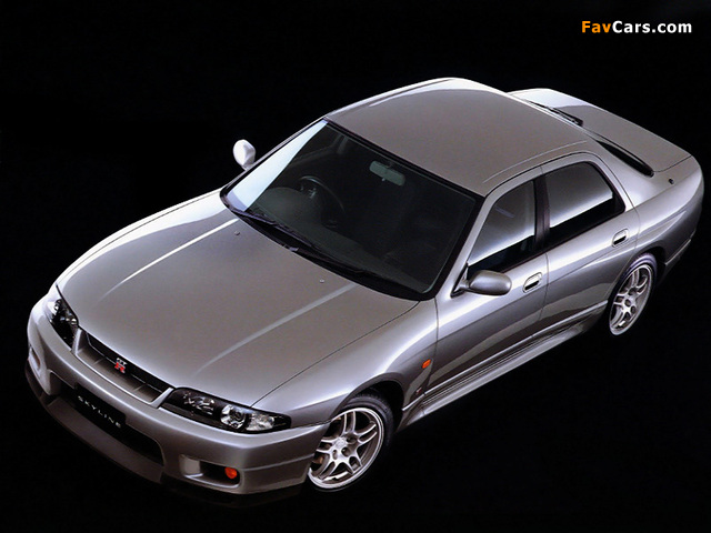 Photos of Nissan Skyline GT-R Autech Version (BCNR33) 1997–98 (640 x 480)
