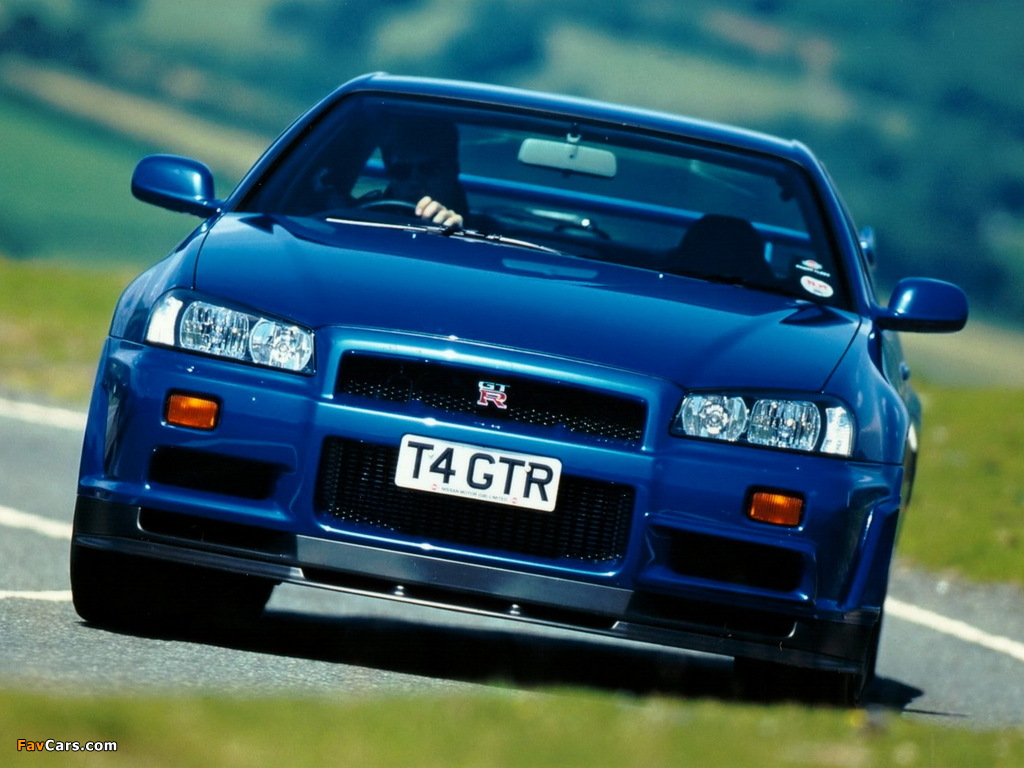 Photos of Nissan Skyline GT-R V-spec (BNR34) 1999–2002 (1024 x 768)