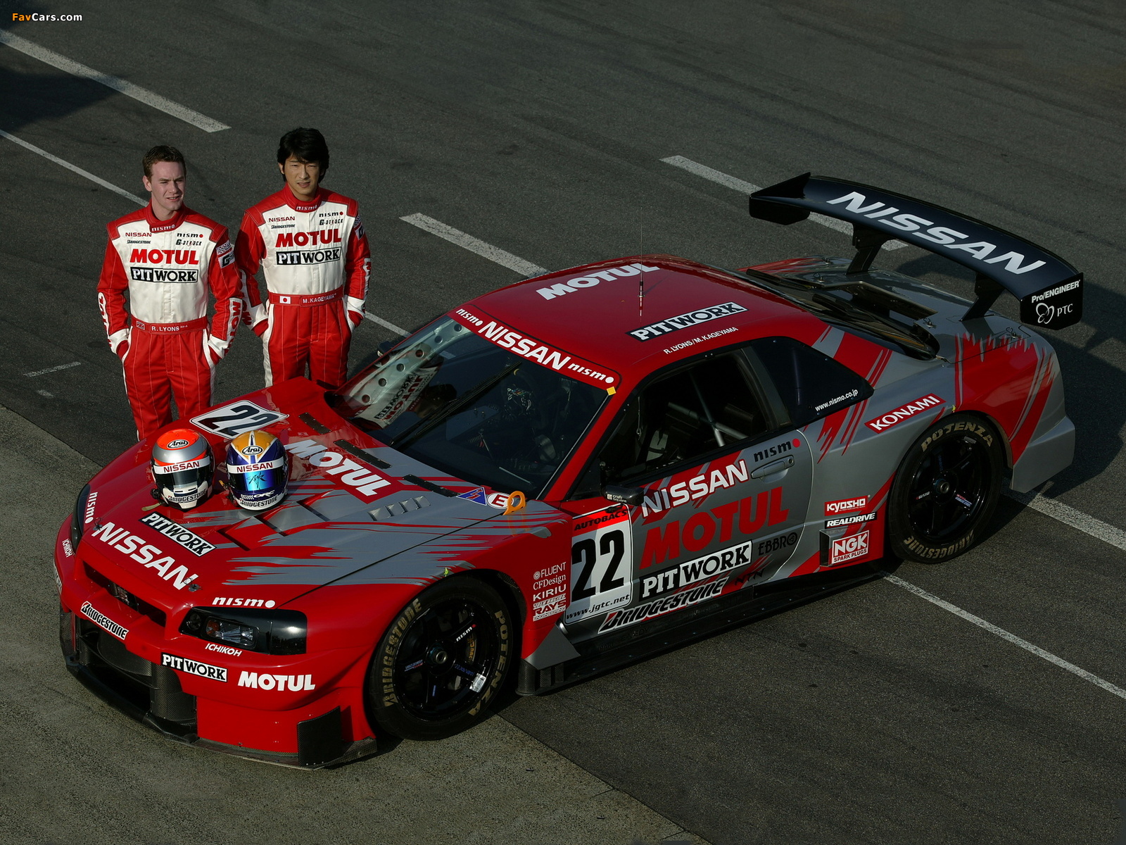 Photos of Nissan Skyline GT-R JGTC Race Car (BNR34) 1999–2003 (1600 x 1200)