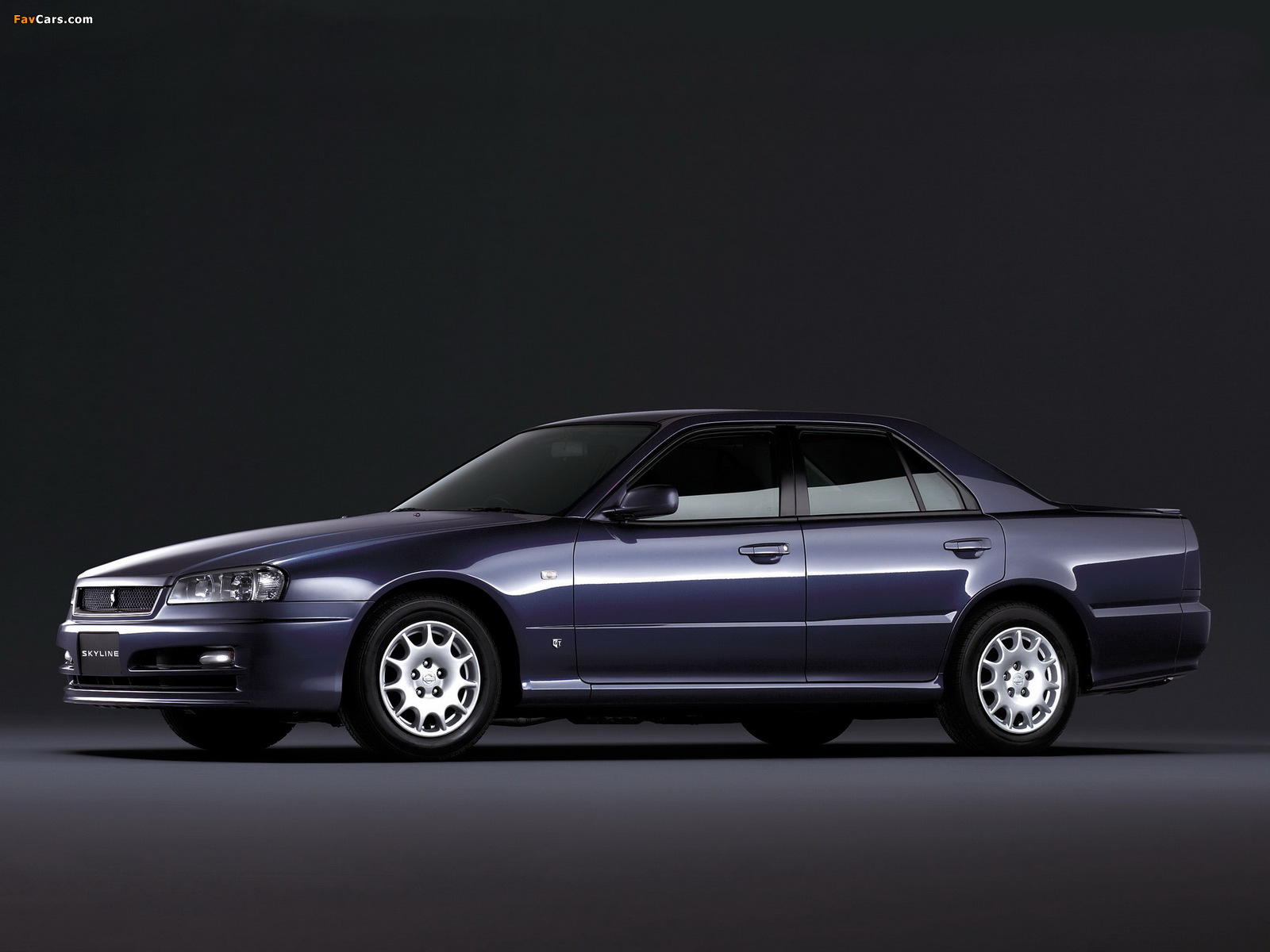 Photos of Nissan Skyline GT Sedan (ER34) 2000–01 (1600 x 1200)