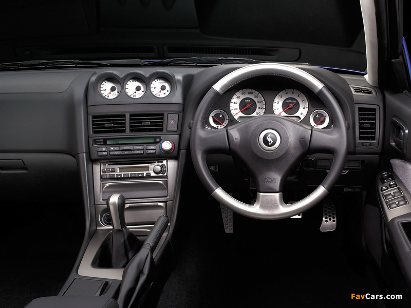 Photos of Nissan Skyline GT Turbo Sedan (ER34) 2000–01 (800 x 600)