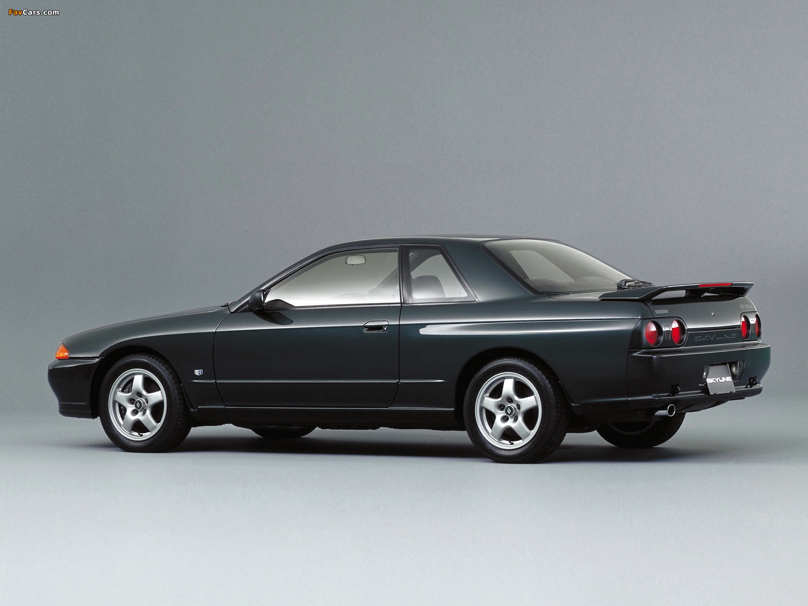 Pictures of Nissan Skyline GTS-4 (KRNR32) 1991–93 (1600 x 1200)