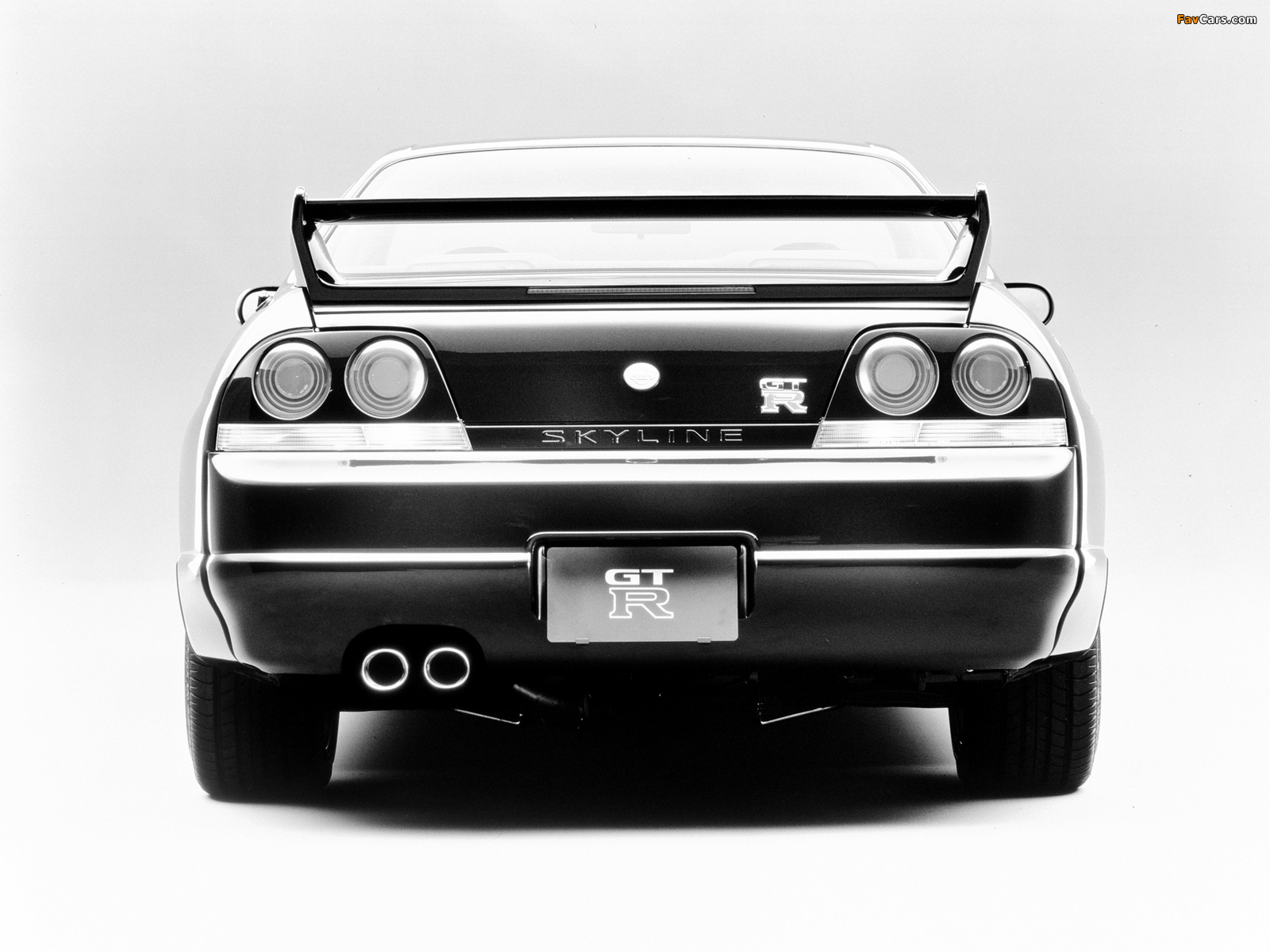 Pictures of Nissan Skyline GT-R (BCNR33) 1995–98 (1600 x 1200)