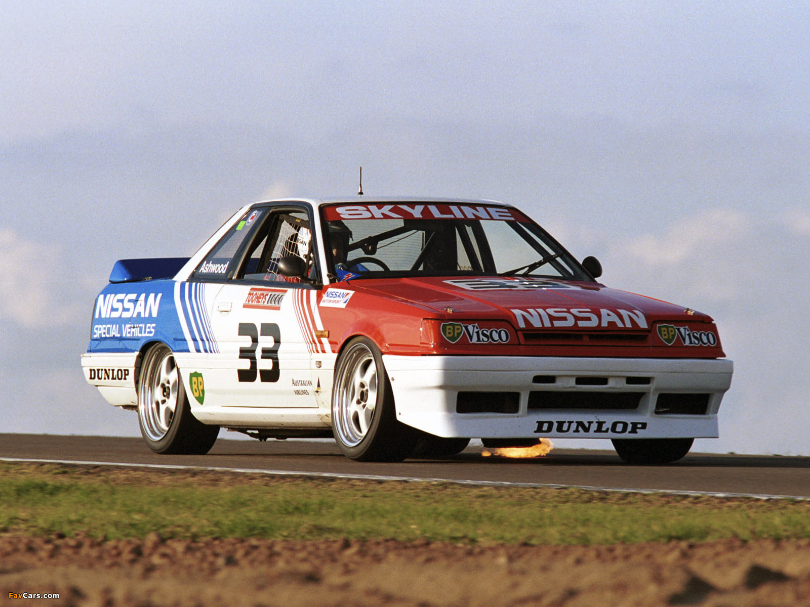 Nissan Skyline GTS-R Race Car (KHR31) 1988 wallpapers (1600 x 1200)