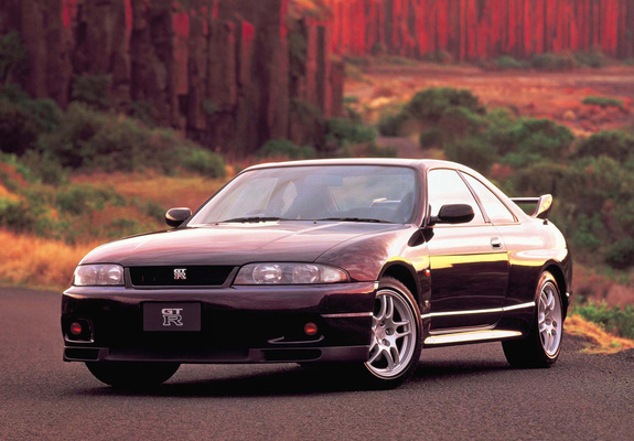 Nissan Skyline GT-R (BCNR33) 1995–98 wallpapers