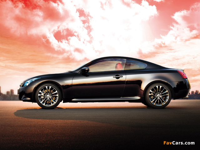 Nissan Skyline 370GT Type SP Coupe 55th Limited (CKV36) 2012 wallpapers (640 x 480)