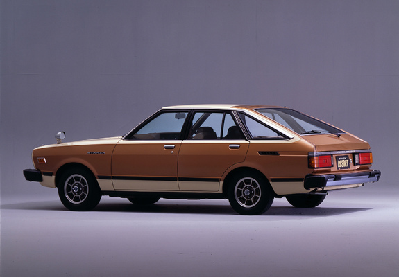 Images of Nissan Stanza Resort (T10) 1979–81