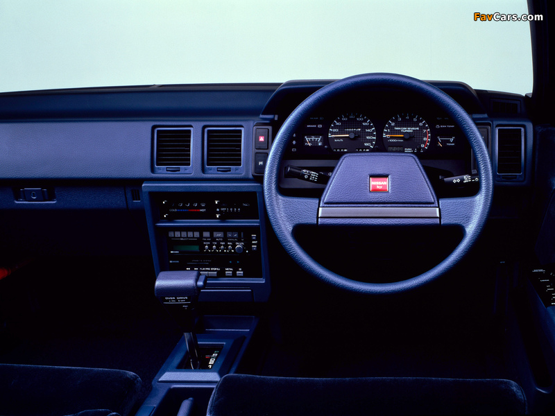 Nissan Stanza Supremo (T12) 1986–88 pictures (800 x 600)