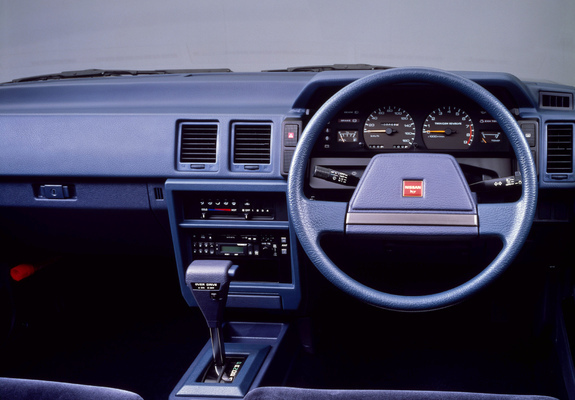 Nissan Stanza Supremo (T12) 1988–90 photos