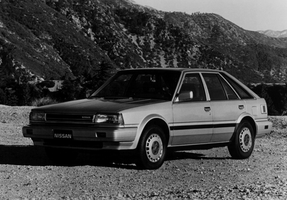Photos of Nissan Stanza Hatchback US-spec (T12) 1987–88