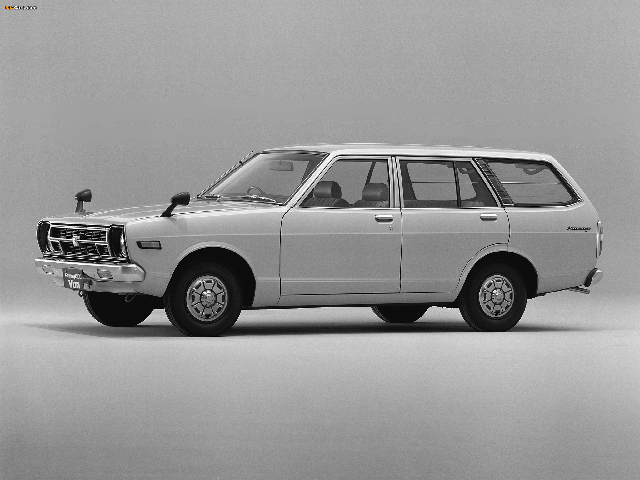 Nissan Sunny Van (B310) 1977–83 pictures (2048 x 1536)