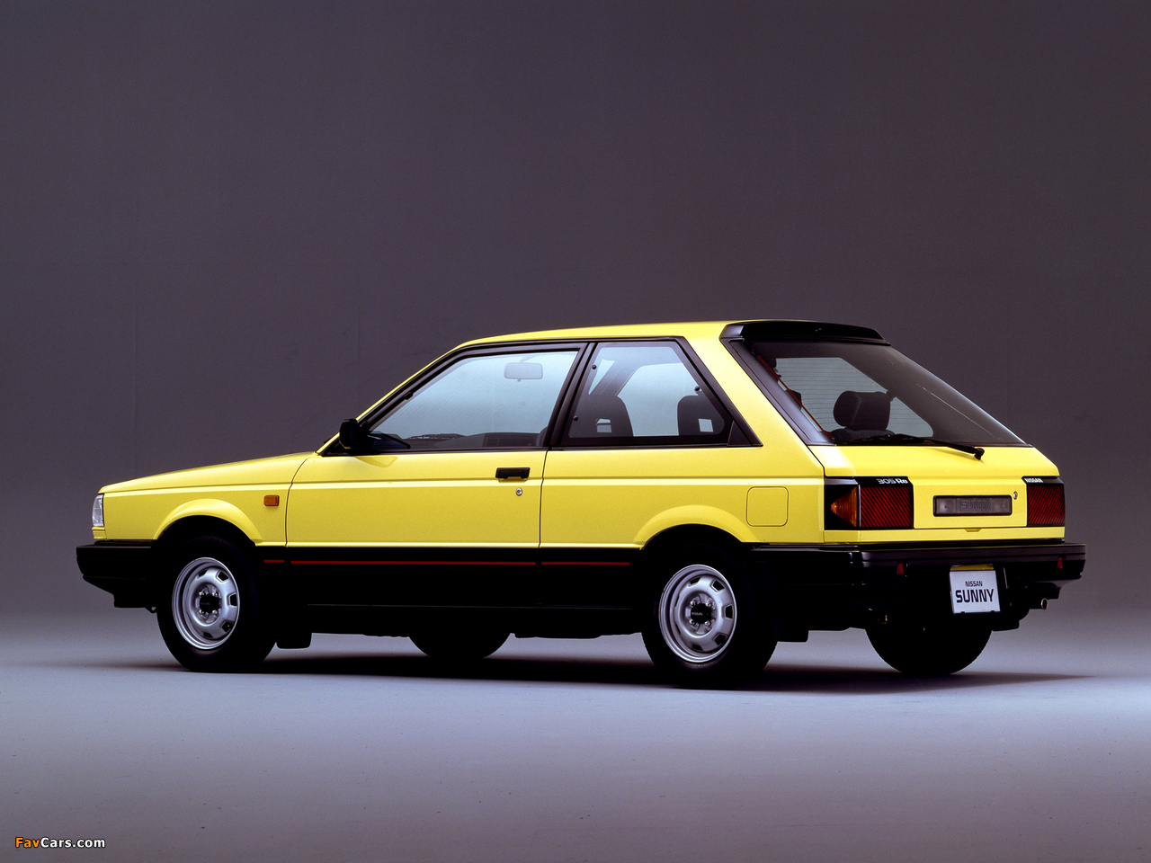Nissan Sunny Hatchback (B12) 1985–87 photos (1280 x 960)
