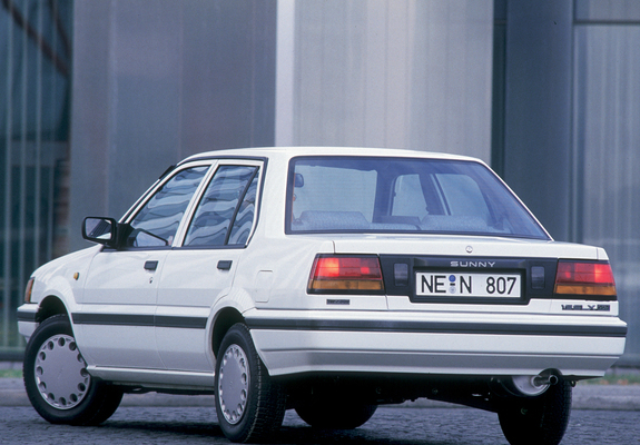 Nissan Sunny Sedan (N13) 1986–90 pictures